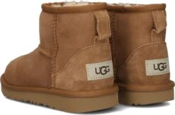 UGG Classic Mini II Unisex Laarzen - Chestnut - Maat 32.5 -Gabor Verkoop 2024 1200x792 1