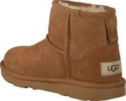 UGG Classic Mini II Laarzen - Chestnut - Maat 31 -Gabor Verkoop 2024 1200x966 2